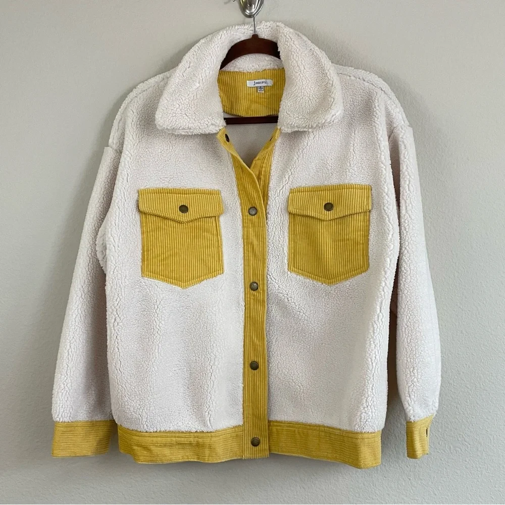 JODIFL‎ Corduroy Trim Button Up Sherpa Jacket Size S Cabincore